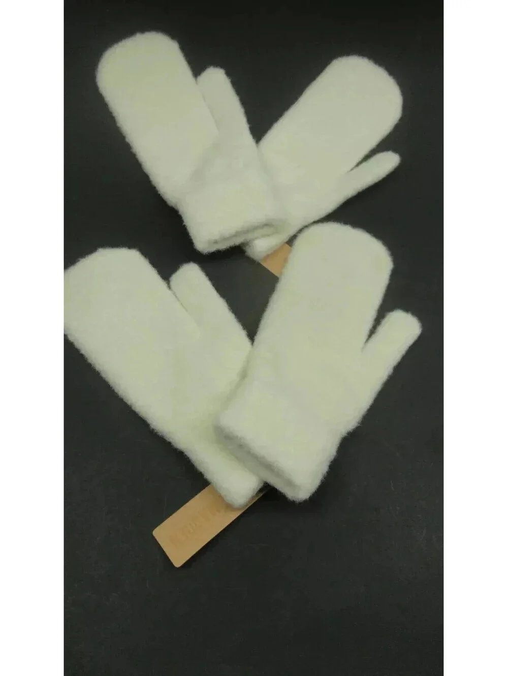2 Pairs of Mittens Steve Madden Womens Ivory One size  ( 4 pieces total )  NEW!!